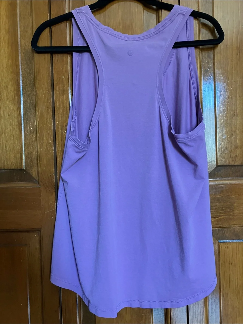 Women's Lavender Lululemon Scoop Neck Tank- IT IS THE COLOR OF the 1st/2nd pic!